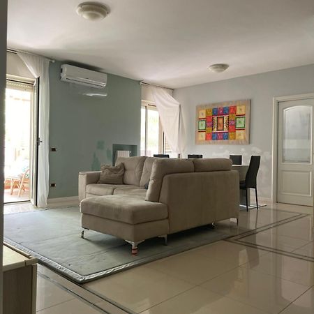 Casa Leone Apartment Bari Exterior photo